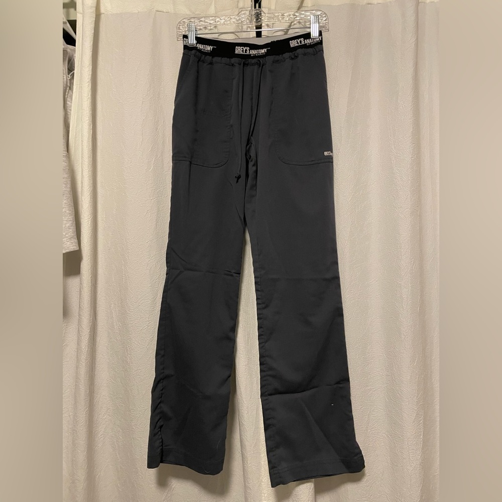 Grey’s Anatomy scrub pants